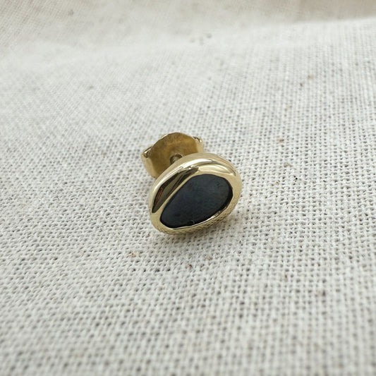 14k Solid Gold Earring Sapphire