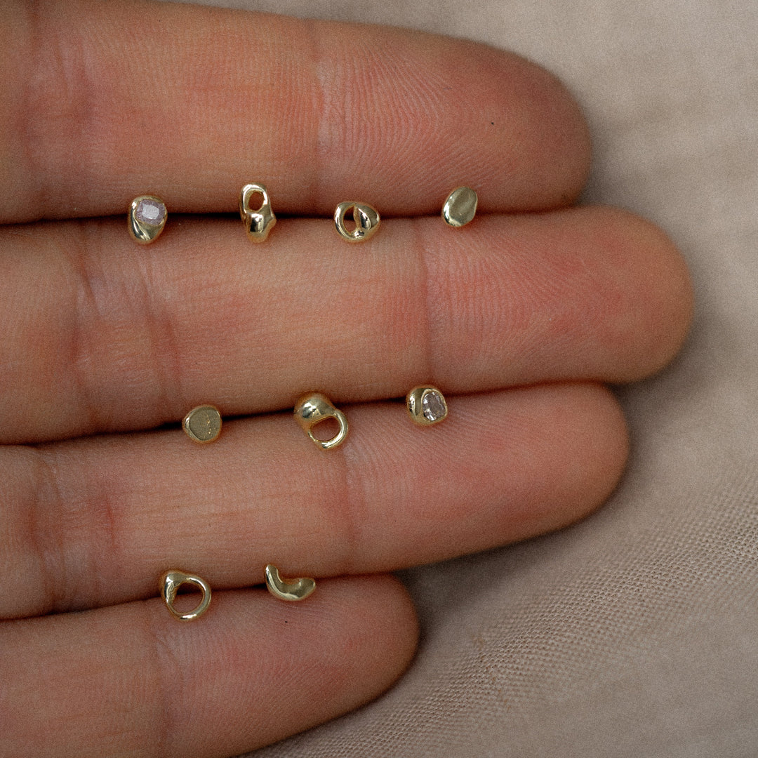 14k gold studs