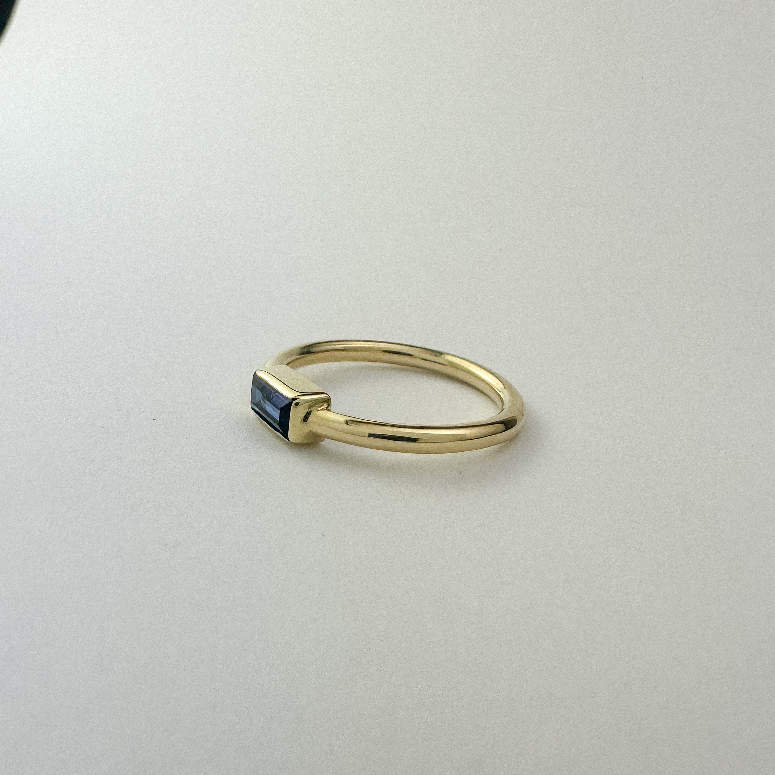 14k Blue Ring