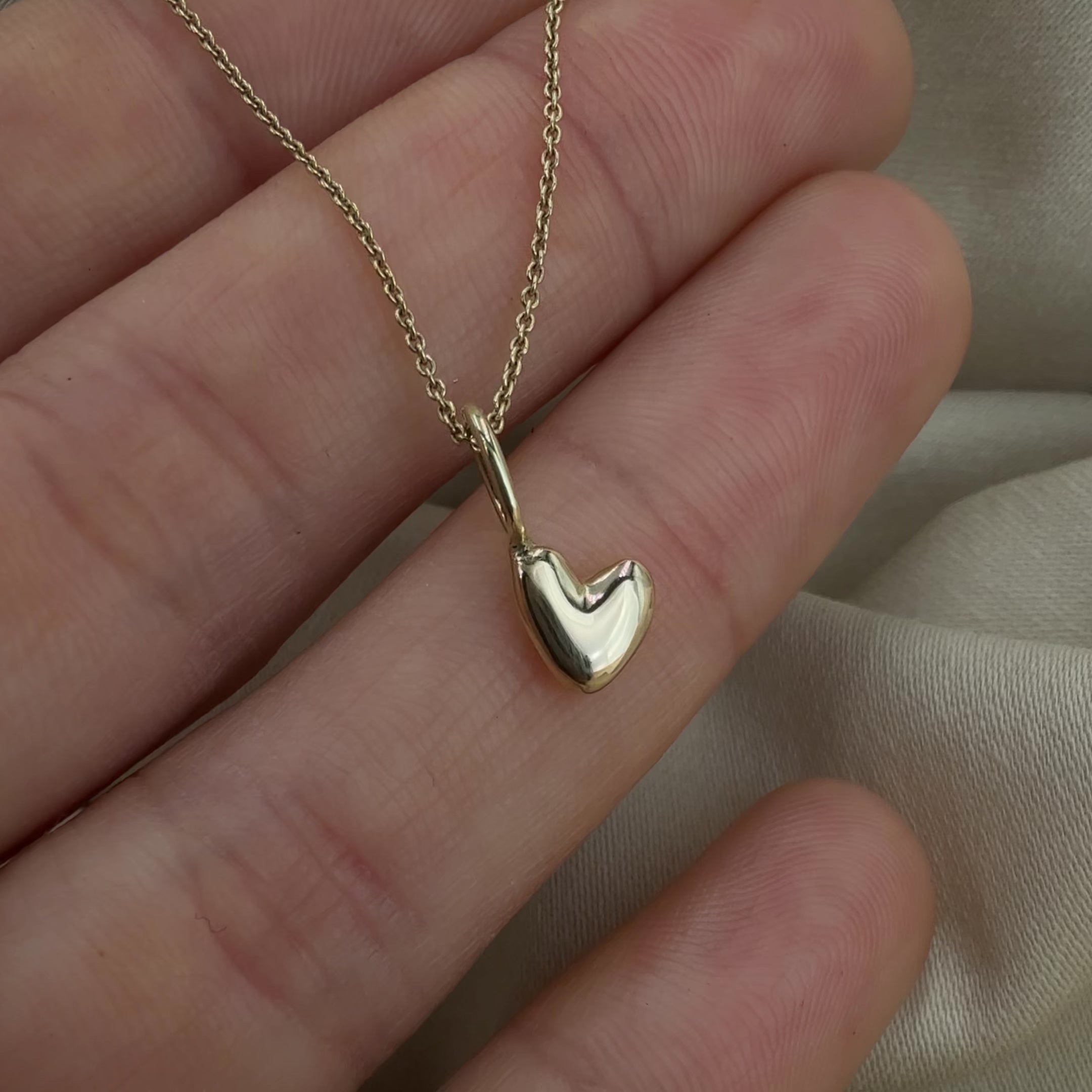 14k Love Pendant