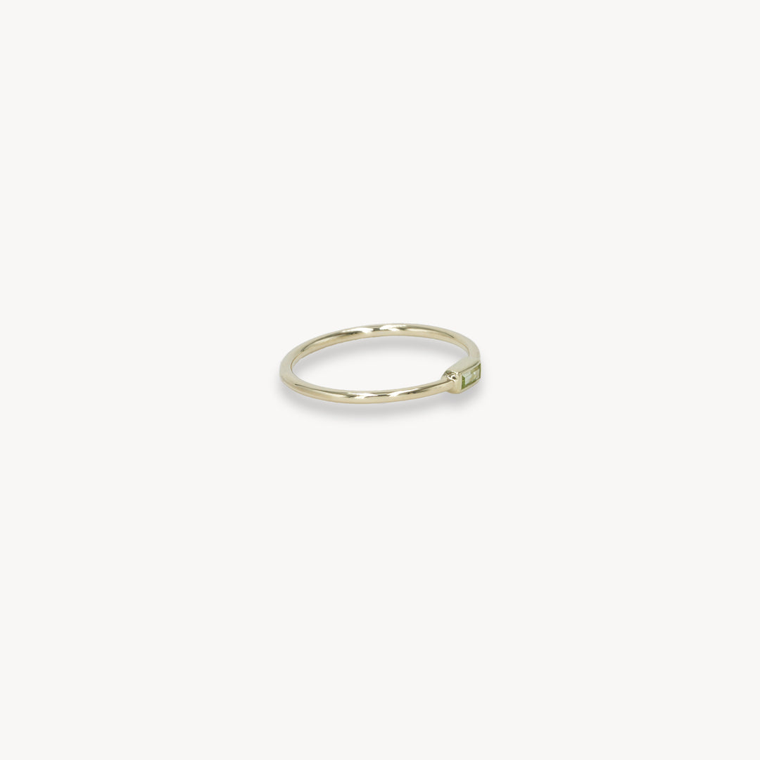 Ring Rectangle Small with Peridot