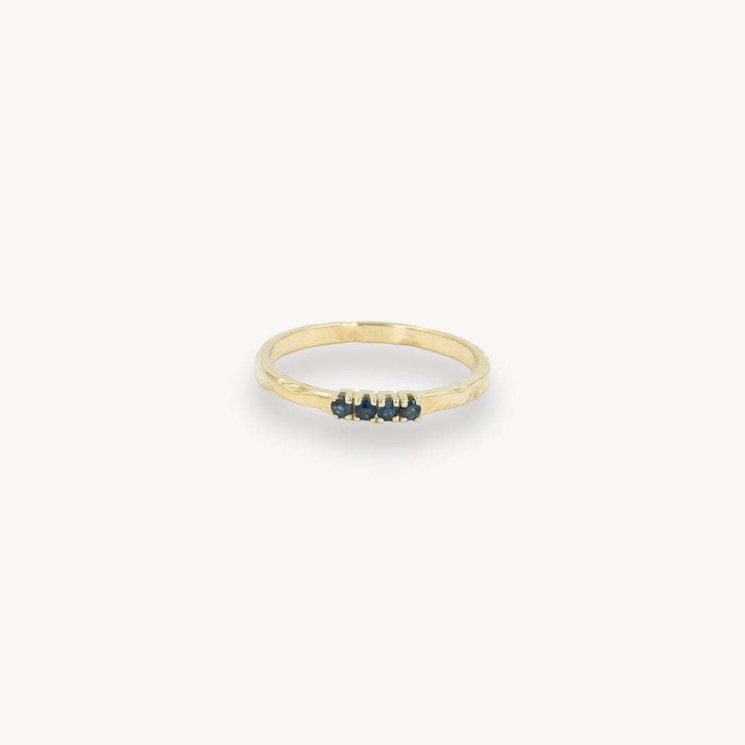 14k ring with four sapphires